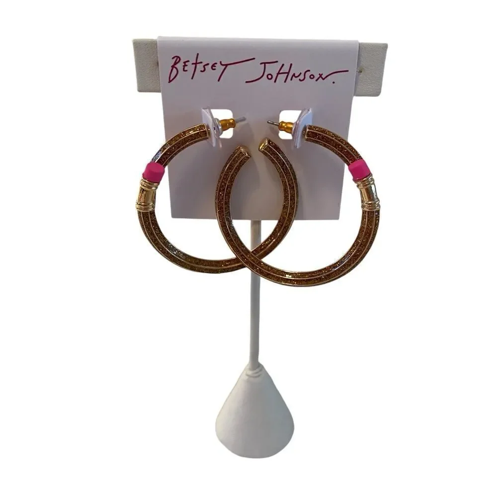 Betsey Johnson Glittery Gold Toned Pencil 3/4 Hoop Earrings.